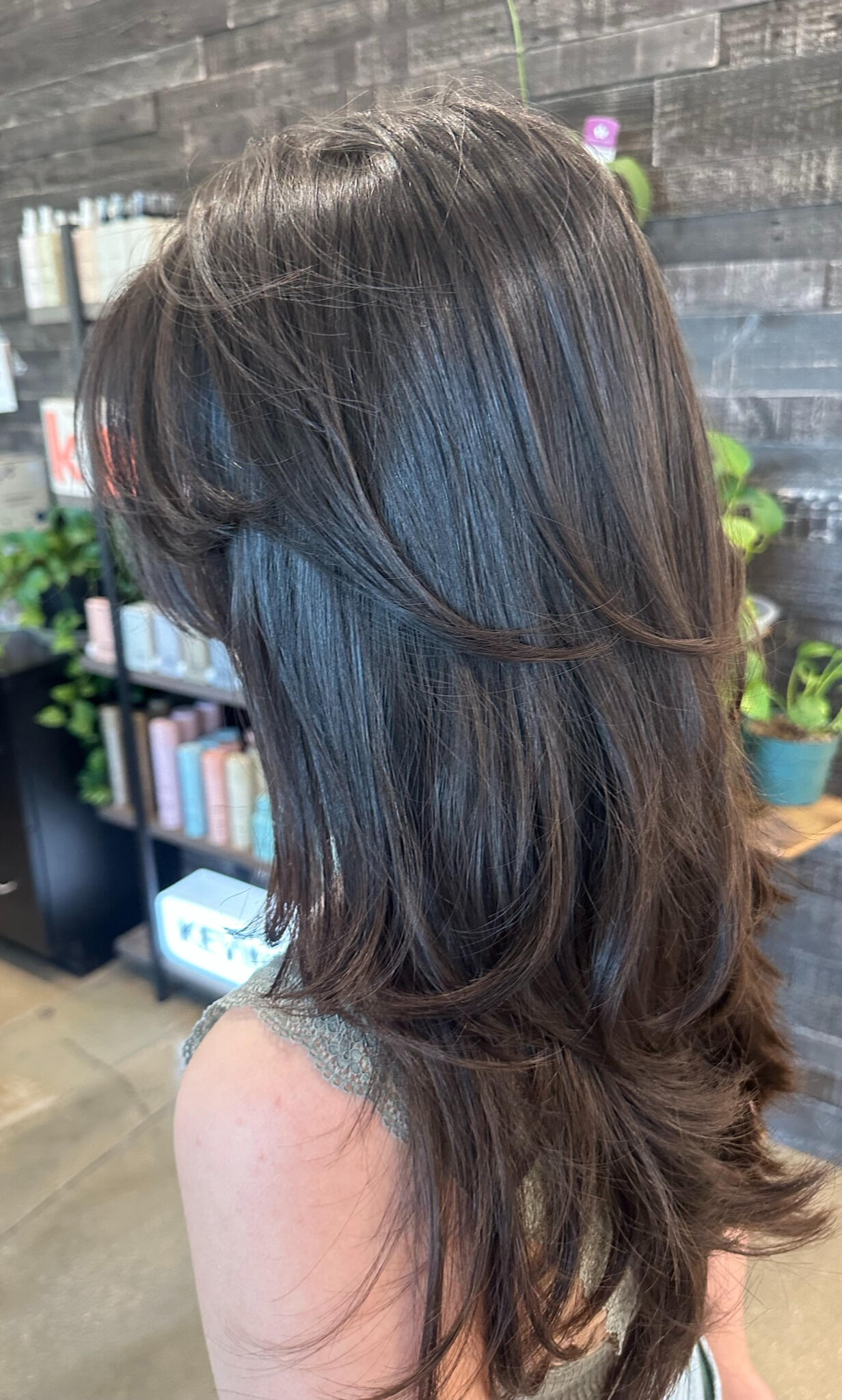 Precision Haircut and Layering by Sammy Master Hair in West Palm Beach Close-up of custom precision haircut and signature layers styled by Sammy Master Hair in West Palm Beach